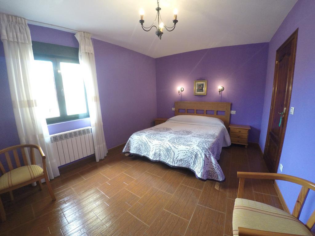 Hotel Alonso Лянес Екстериор снимка