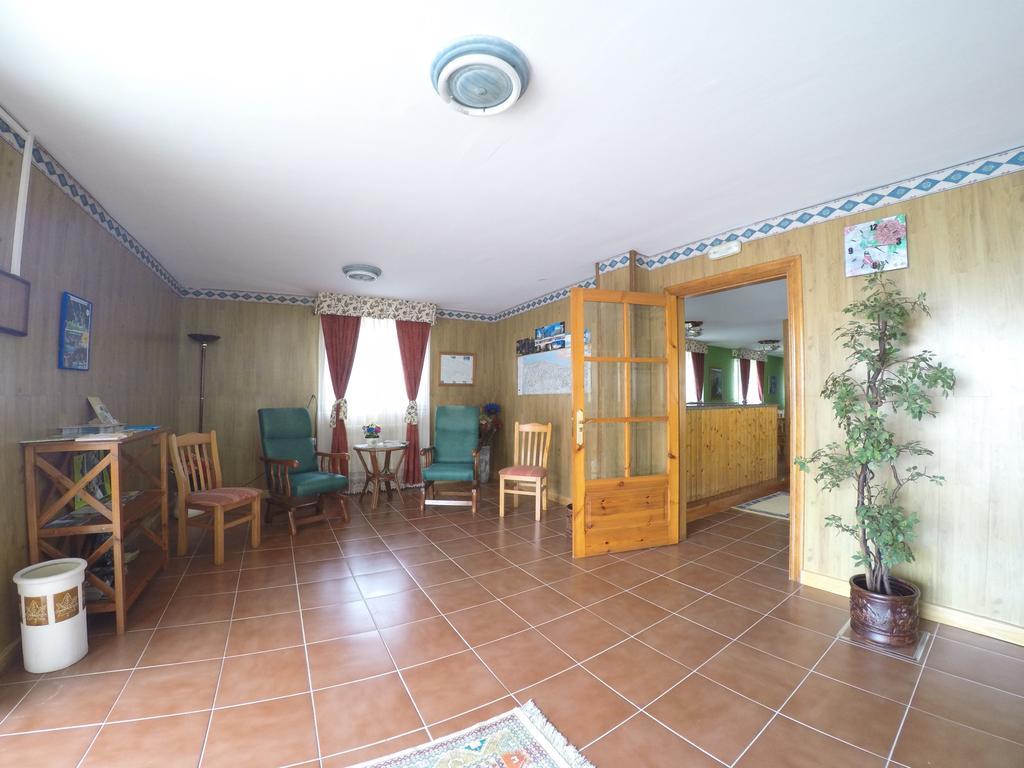 Hotel Alonso Лянес Екстериор снимка